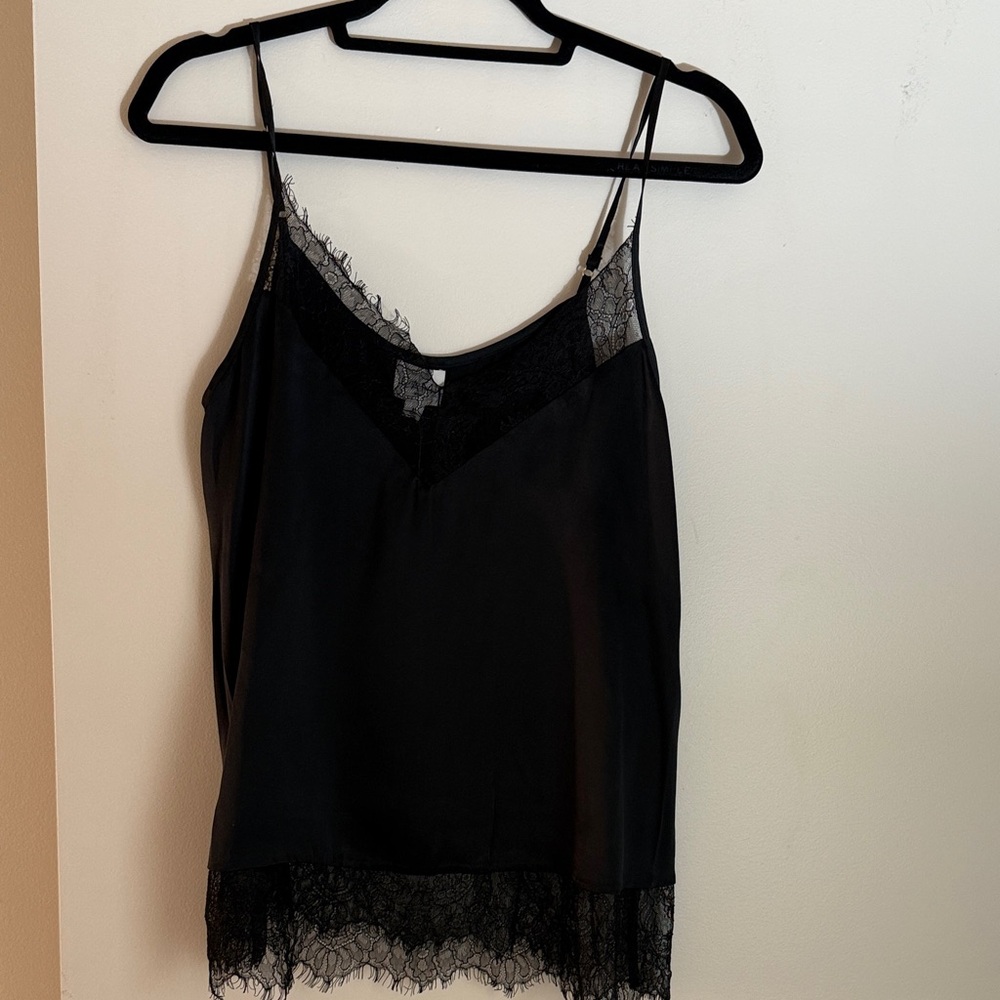 NWT black tank